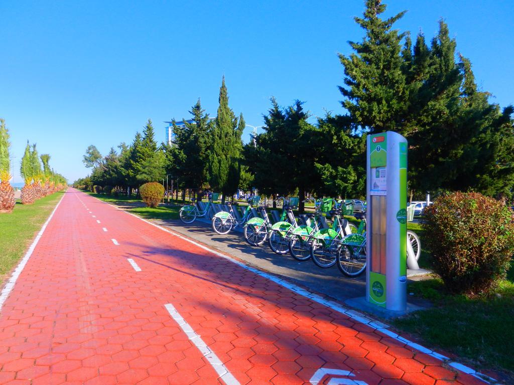 Mimino Apartment Deluxe First Line Μπατούμι Εξωτερικό φωτογραφία