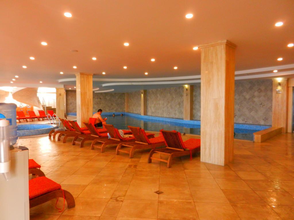 Mimino Apartment Deluxe First Line Μπατούμι Εξωτερικό φωτογραφία